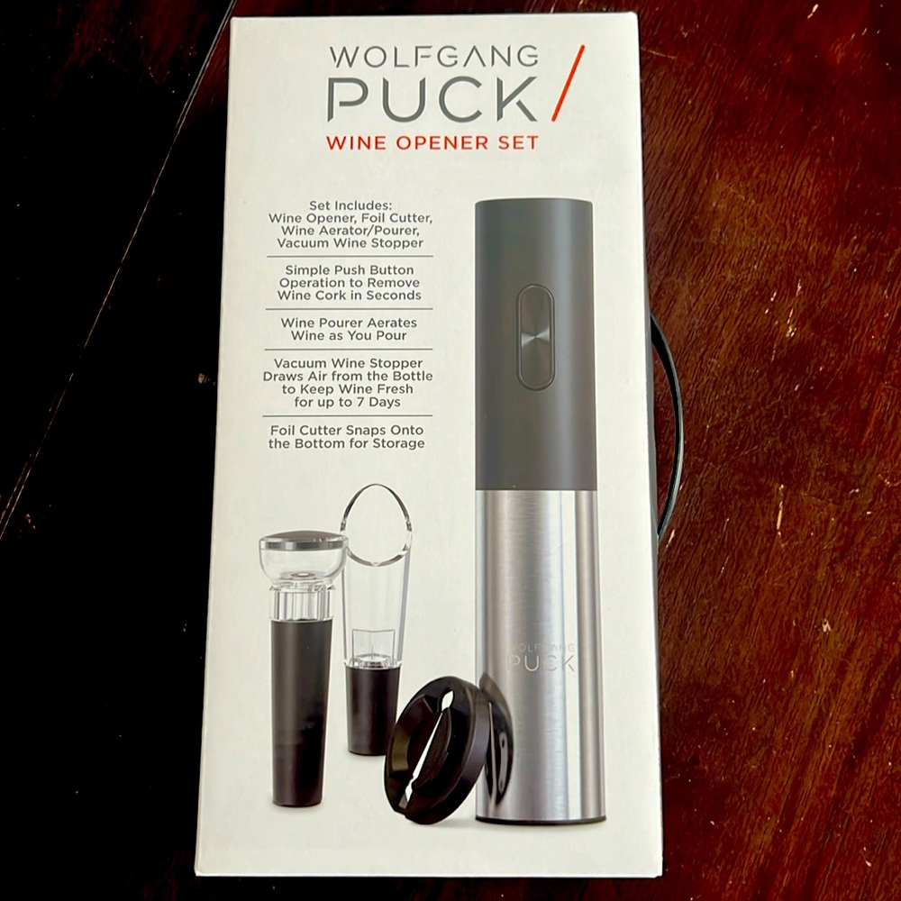 ✨✨Brand New✨✨ Wolfgang Puck Wine Opener Set